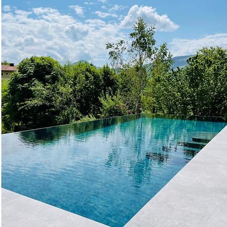 Place2Be - With Infinity Pool ไฟสเตอเนา ภายนอก รูปภาพ